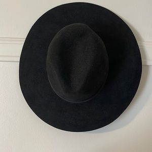 JCREW black hat size S/m